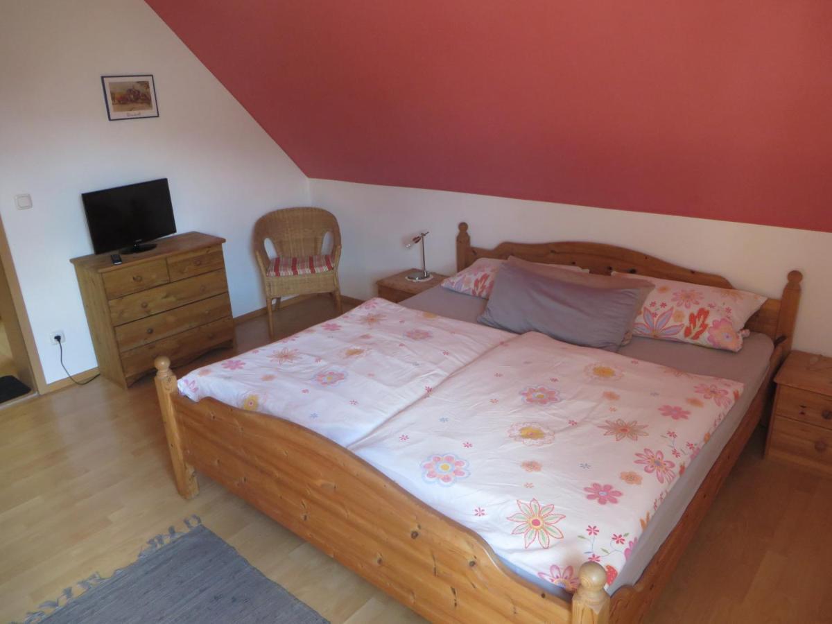 Pension-Gaestehaus Kueblboeck Neualbenreuth Bagian luar foto